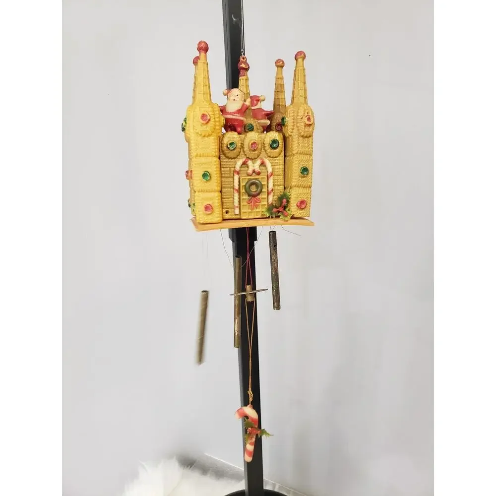 Vintage 1975 Emson Santas Workshop Wind Door Chime Plastic Kitschy Mod 70s Decor
